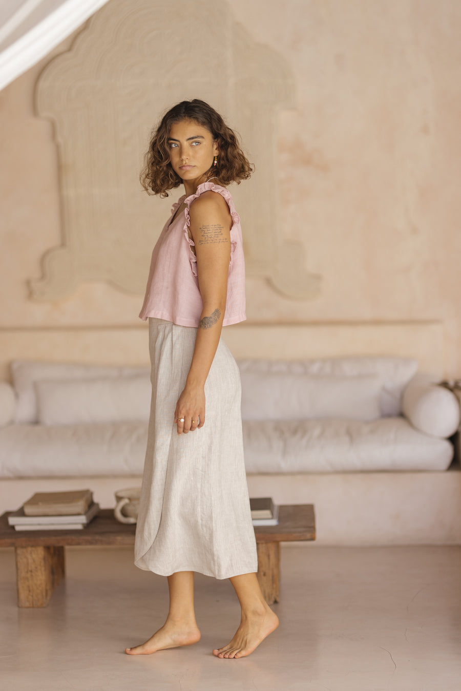 Ruffle Top in Linen