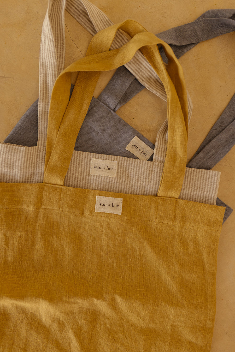 Signature Tote in Linen