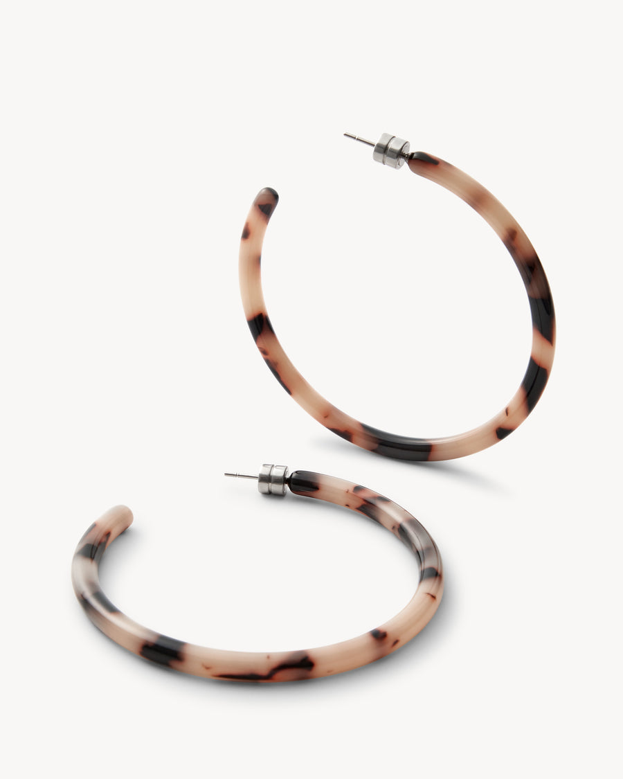 Large Hoops in Ash Blonde Tortoise