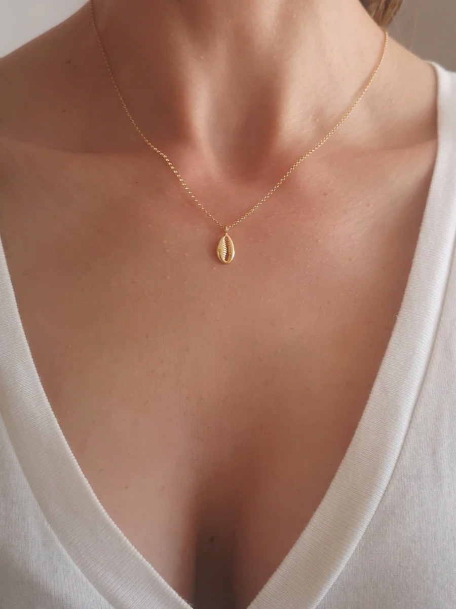 Dounia Necklace in Gold