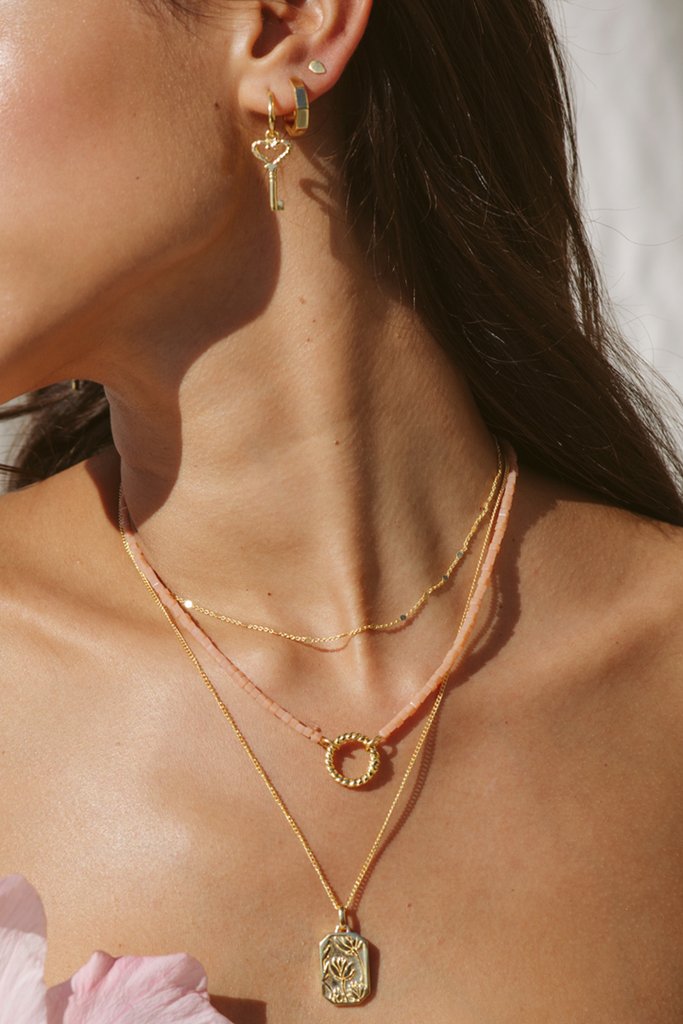 Hammered Key Earring in Gold
