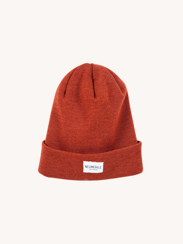 Beanie Kiel Red Maple