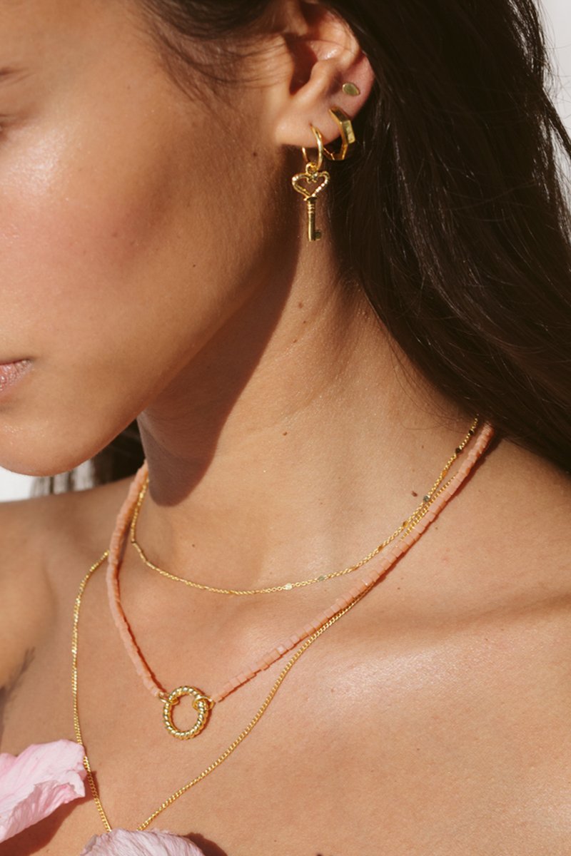 Hammered Key Earring in Gold