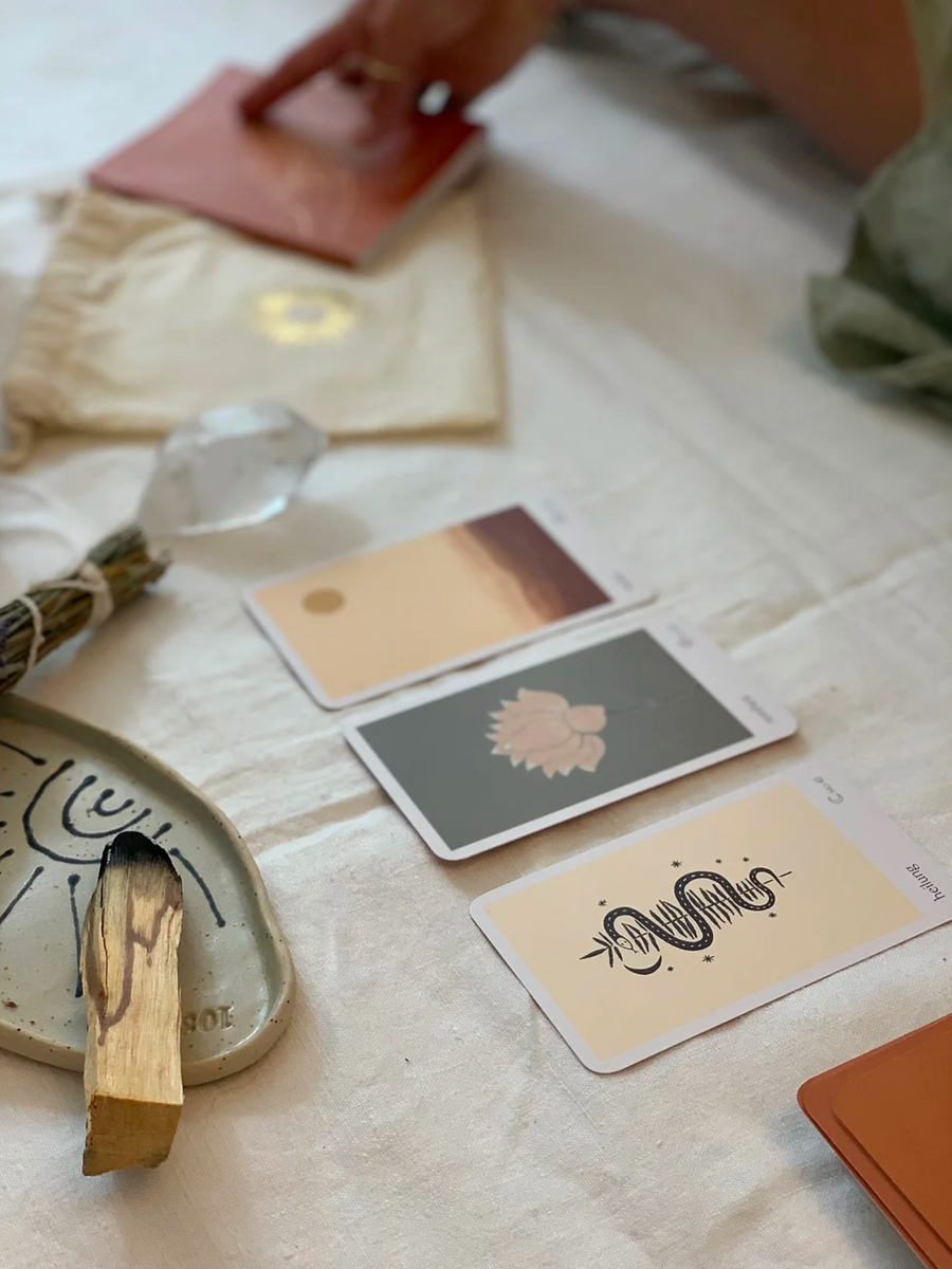 Oracle Card Deck Connection