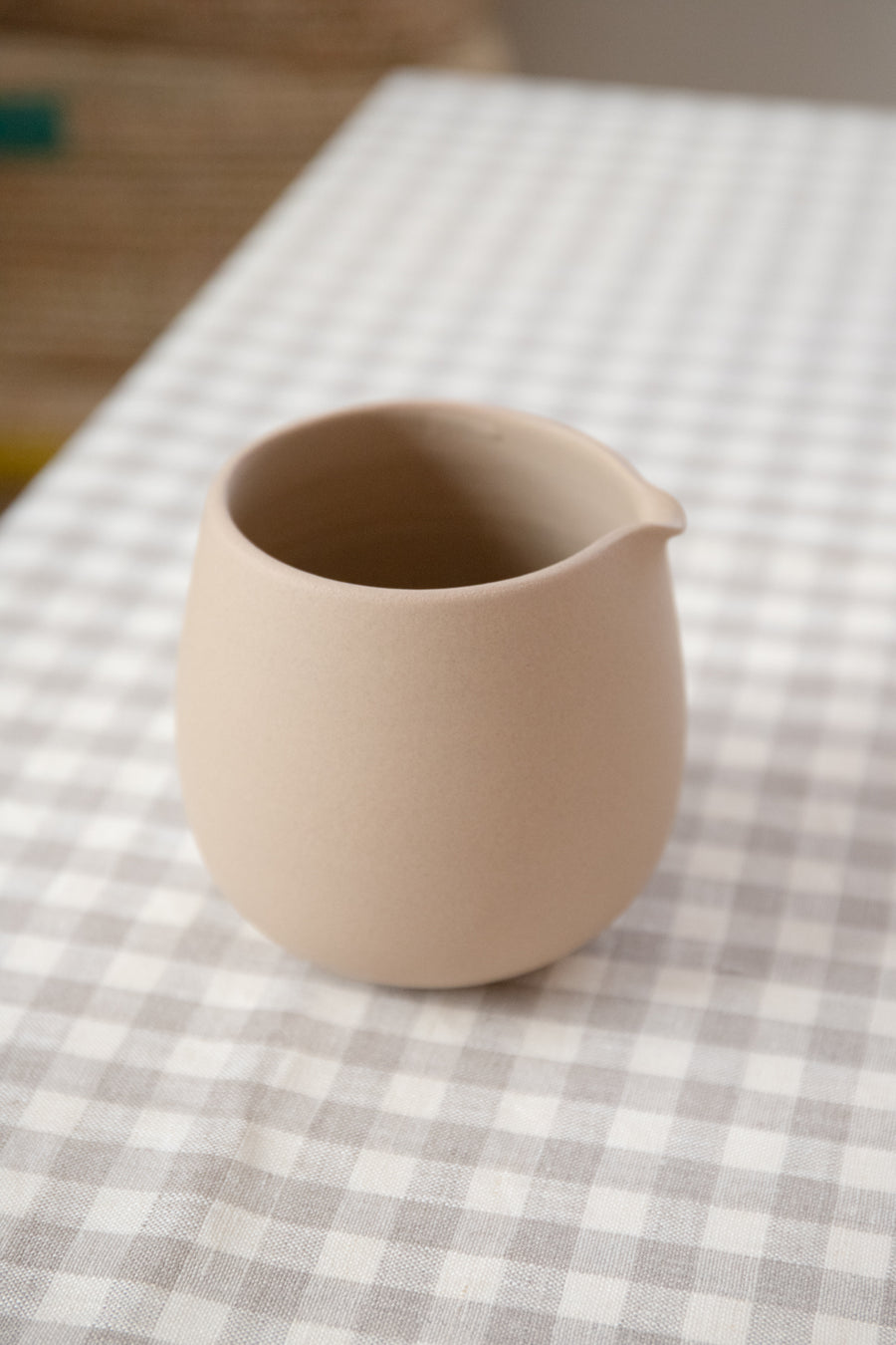 Jug Without Handle