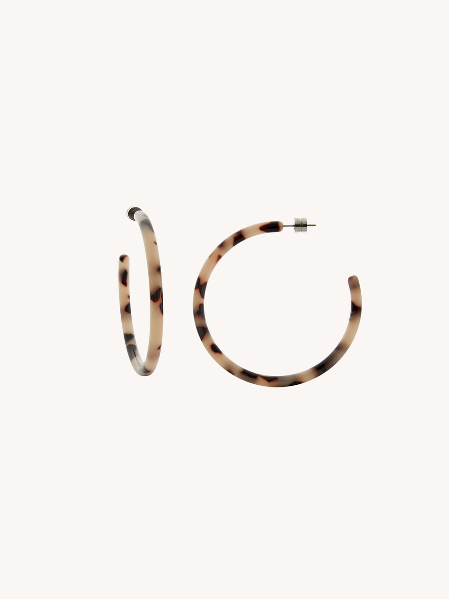 Large Hoops in Ash Blonde Tortoise