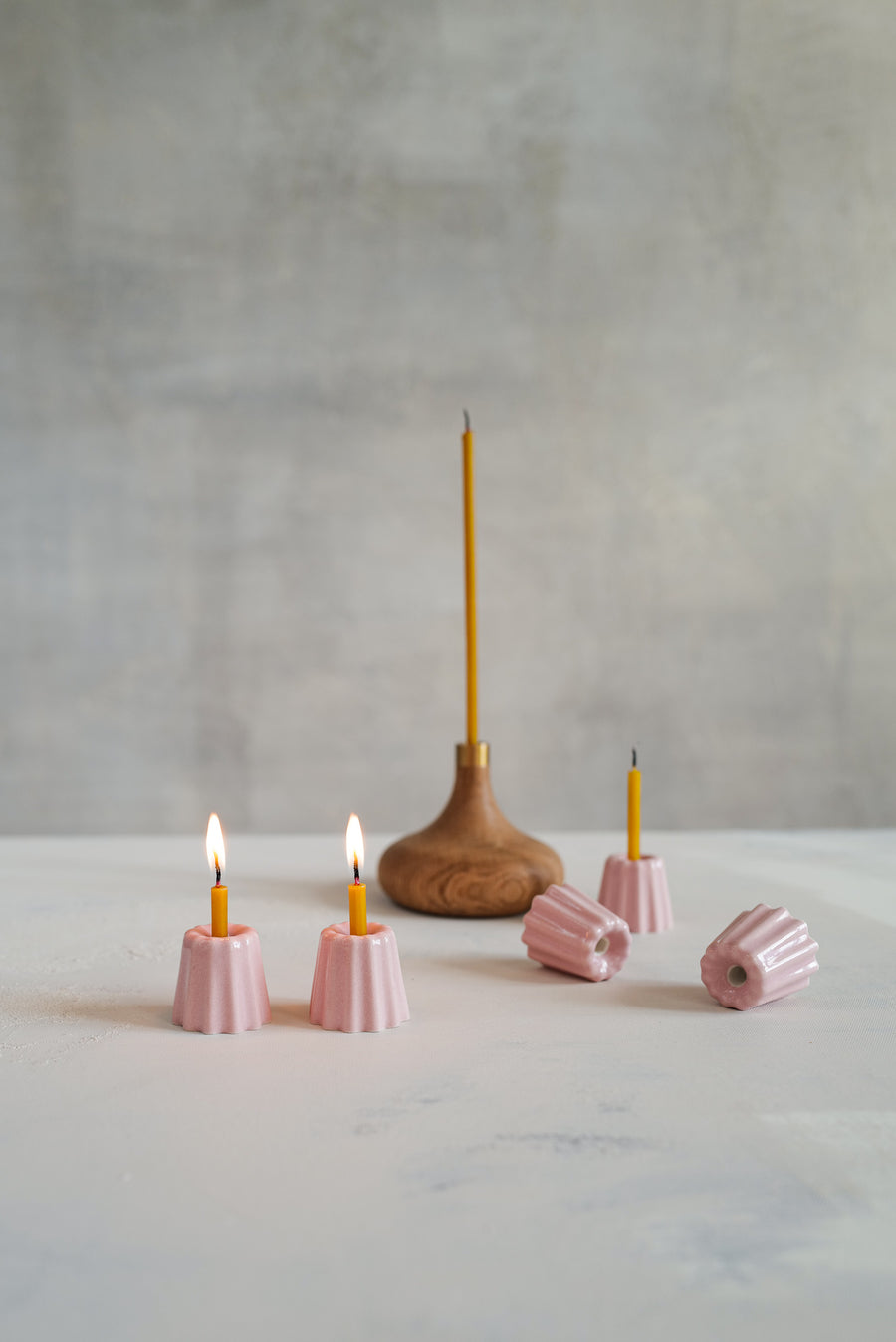 Canele Porcelain Candle Holder in Pink