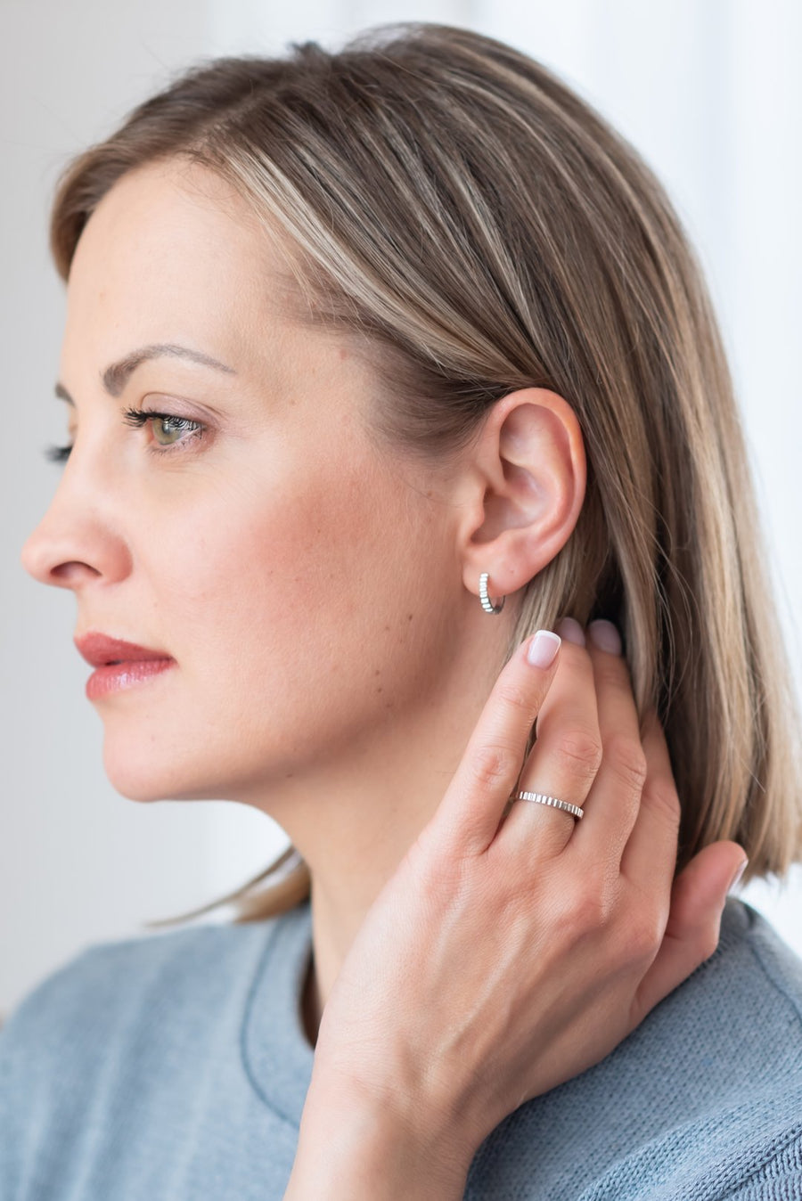 Ingranaggi Mini Hoop Earrings in Silver