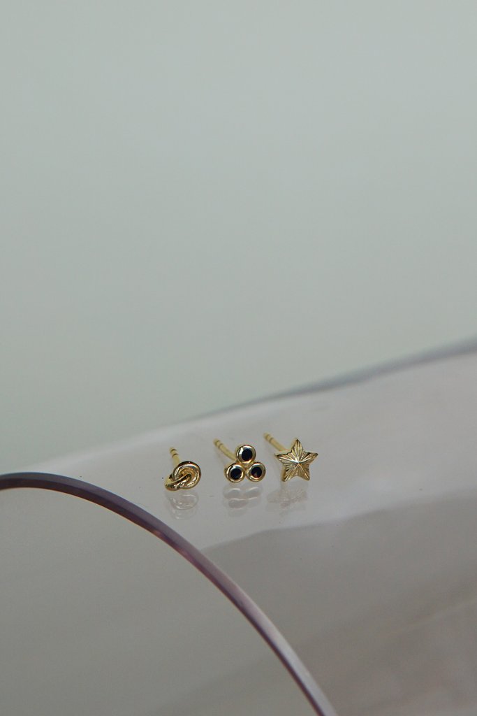 Starry Night Stud in Gold