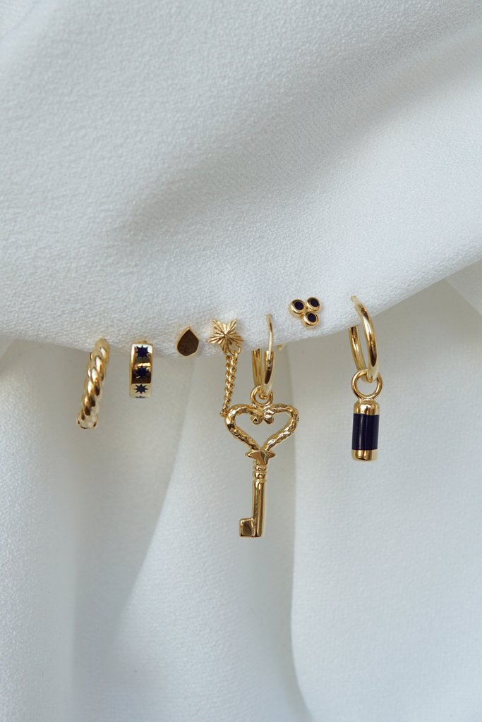Hammered Key Earring in Gold