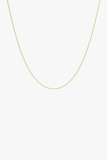 Curb Chain in Gold