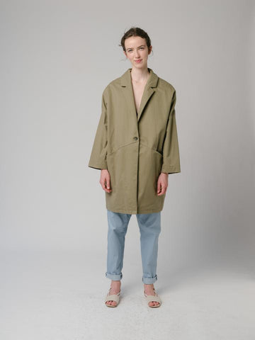 Gentoo Raincoat in Olive