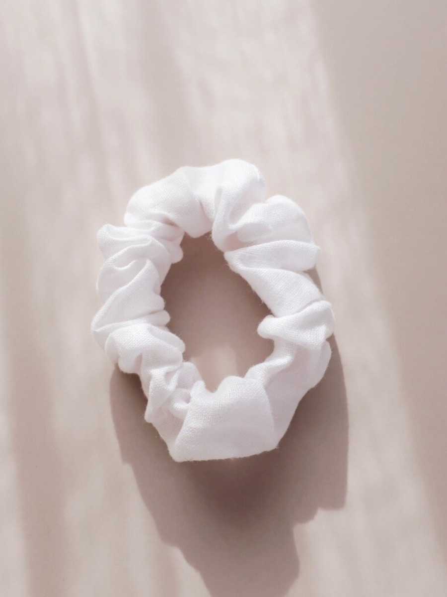 Large Scrunchie in Linen