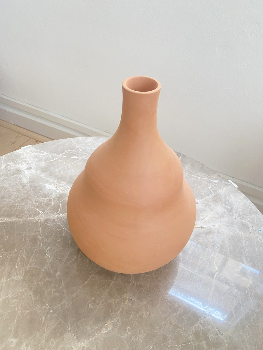 Terra Vase Form