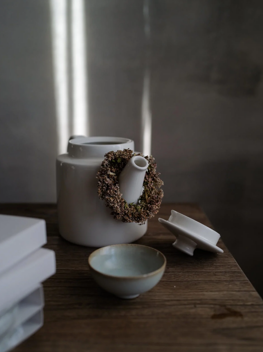 Tea Crown