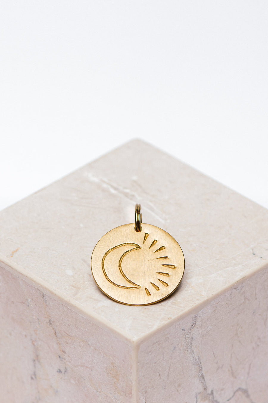 Keytag Moon in Gold